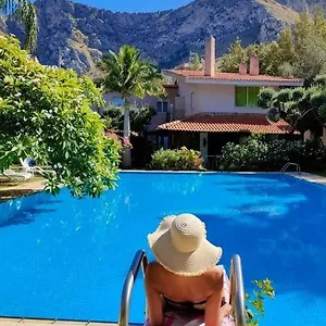 Megna - Paradise Palerme